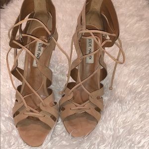 Steve Madden nude lace up heels